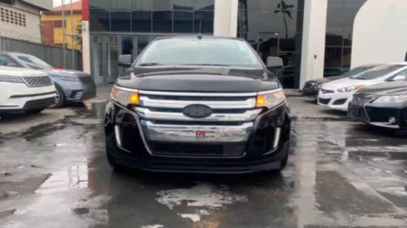 Ford Edge   - 2011