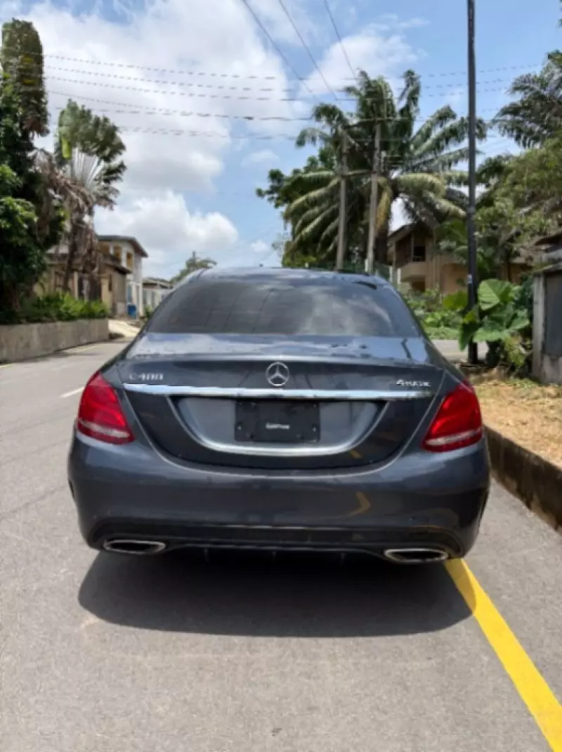 Mercedes-Benz C-Class   - 2015