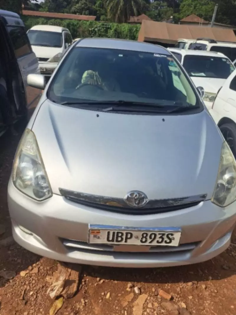 Toyota Wish   - 2008