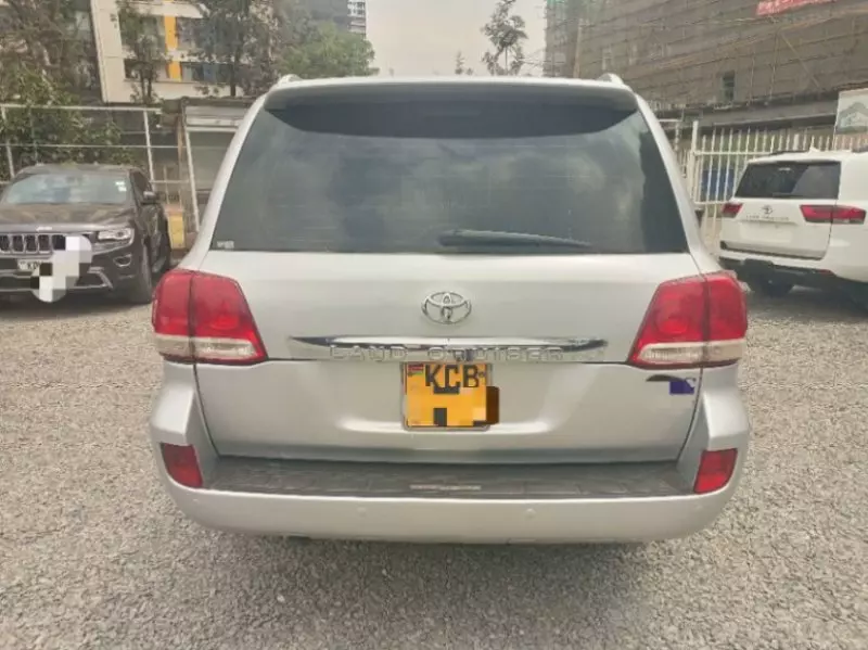 TOYOTA Landcruiser Prado - 2019