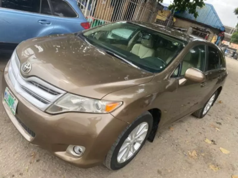 Toyota Venza   - 2009