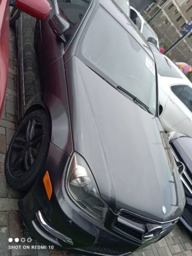 Mercedes-Benz C 300   - 2013