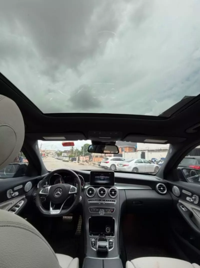 Mercedes-Benz C-Class   - 2018
