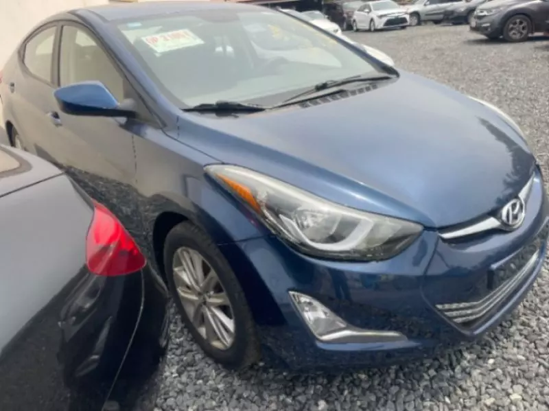 Hyundai Elantra   - 2016