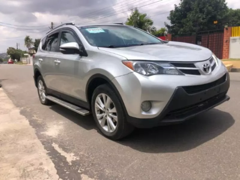 TOYOTA RAV4   - 2015