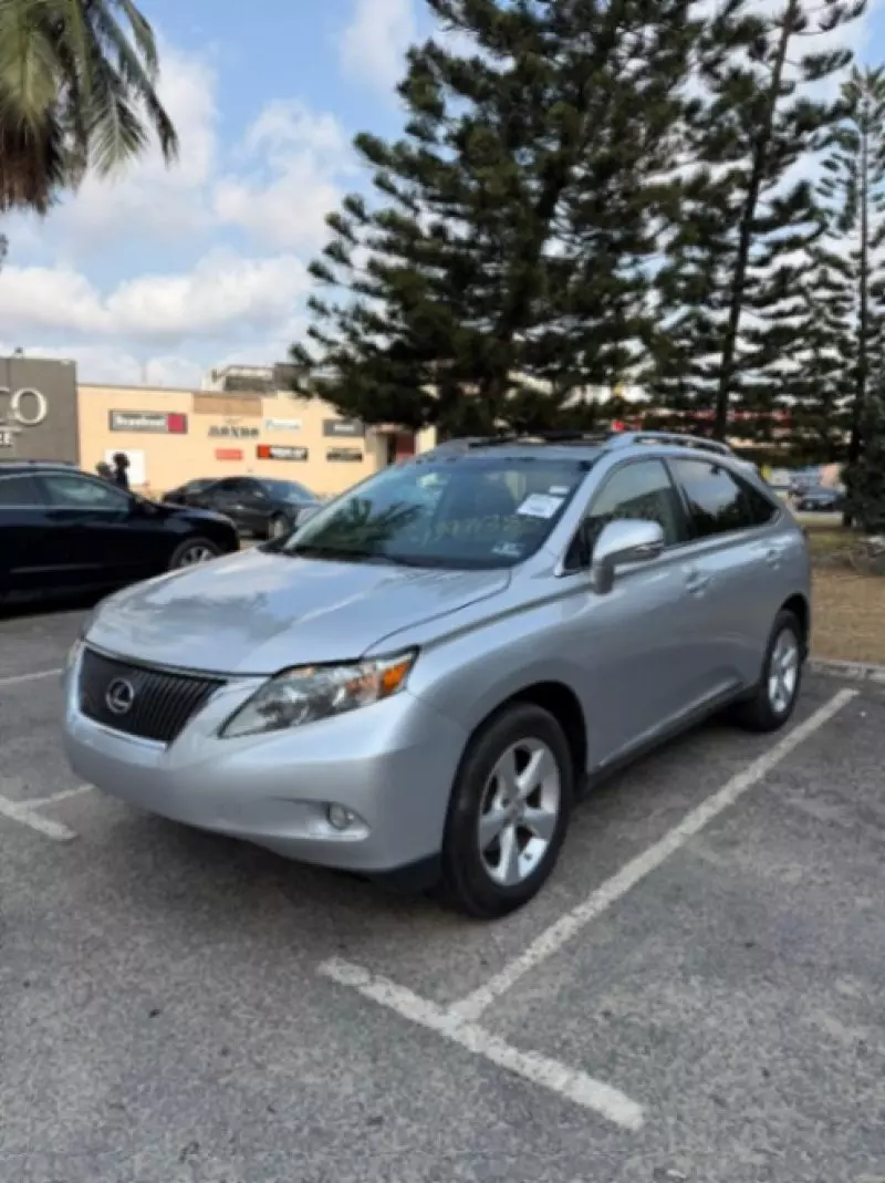 Lexus RX   - 2010