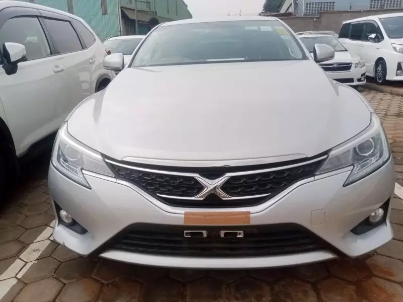 Toyota Mark X   - 2013