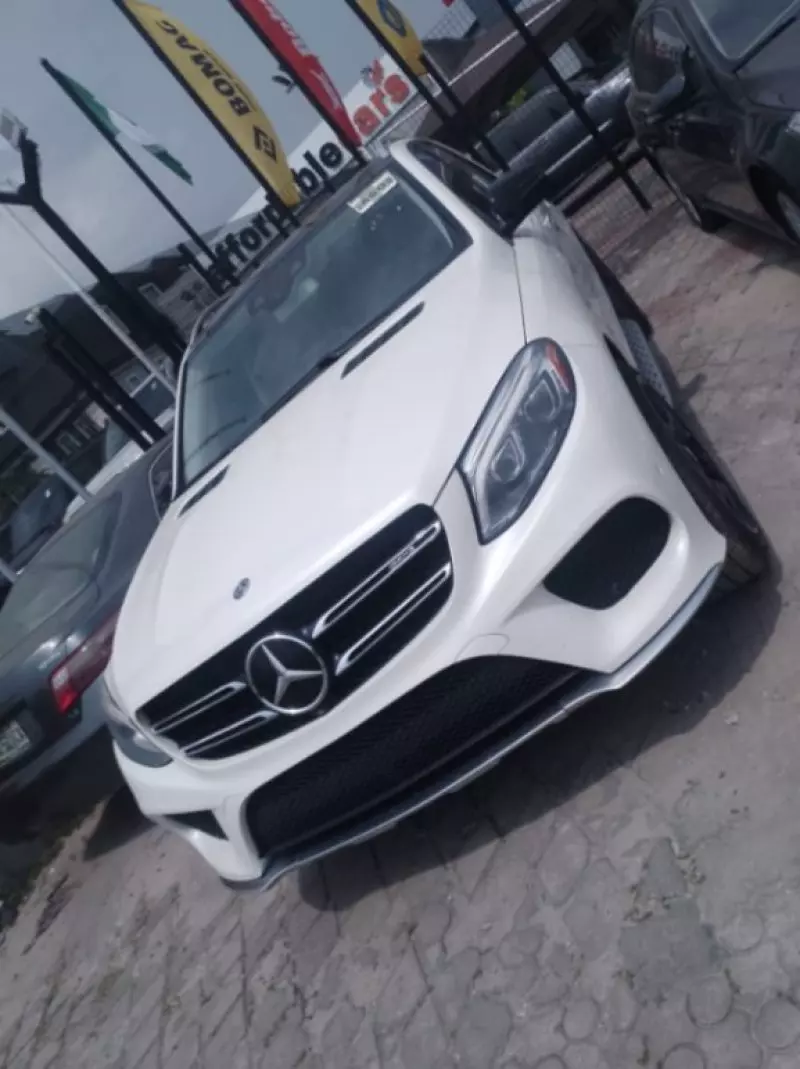 Mercedes-Benz GLE 43 AMG   - 2018
