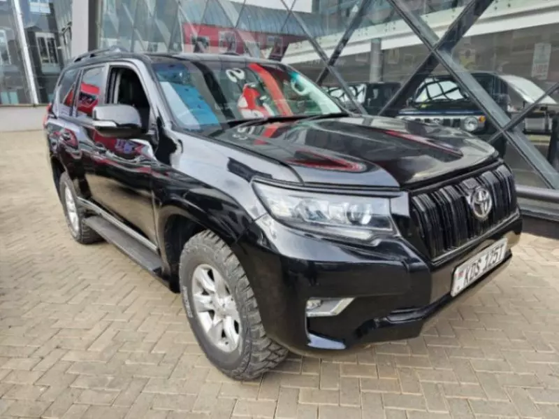 Toyota Landcruiser   - 2017