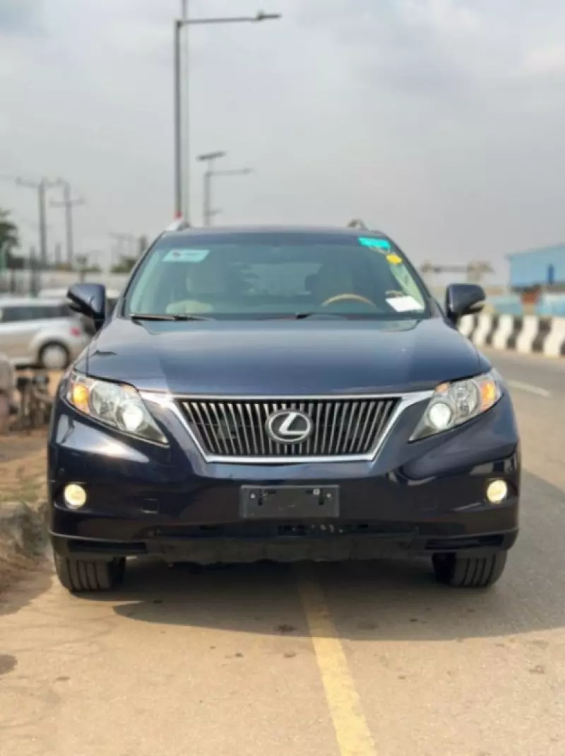 Lexus RX   - 2010