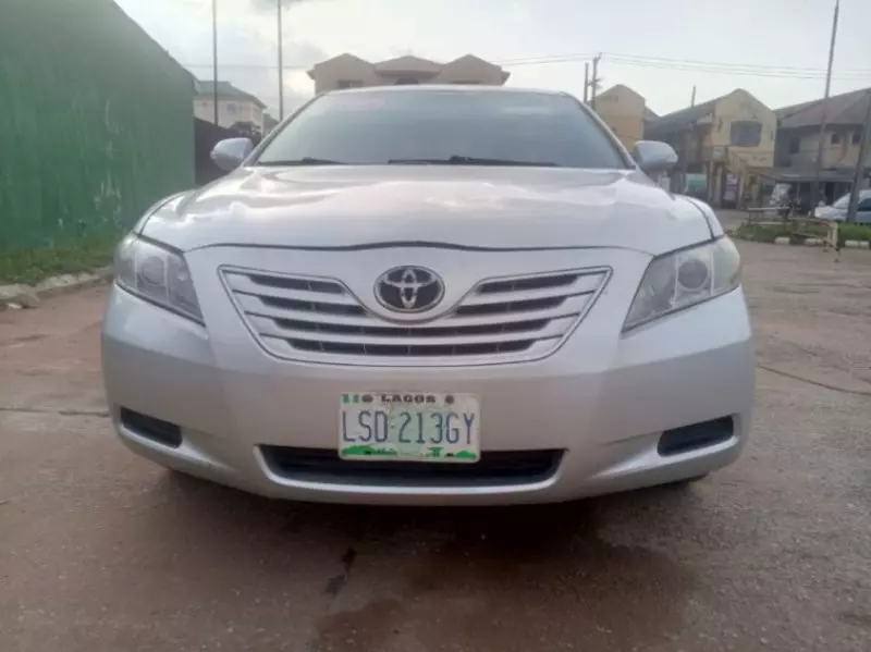 Toyota Camry   - 2007