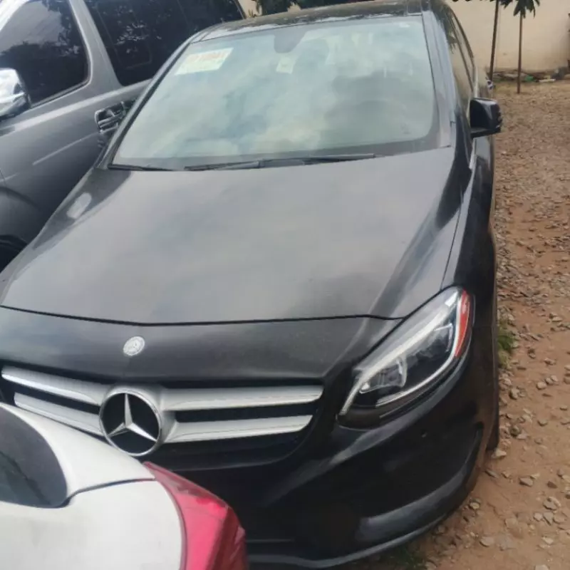 Mercedes-Benz B-Class   - 2016