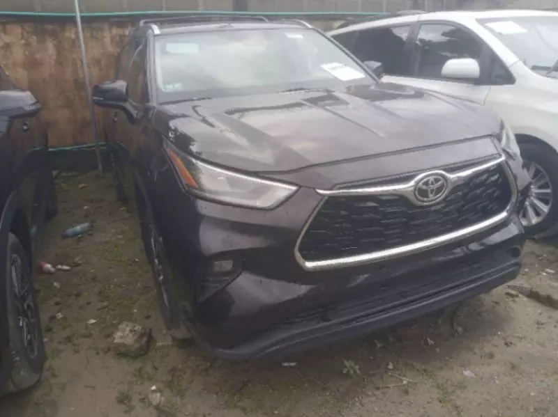 TOYOTA Highlander   - 2020