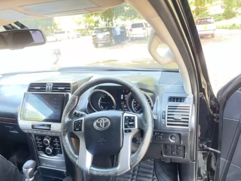 Toyota Landcruiser Prado - 2018