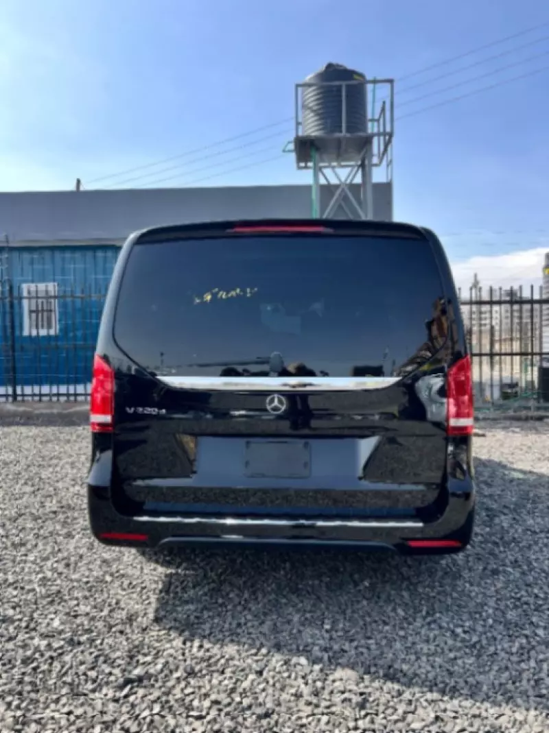 Mercedes-Benz V 220   - 2019