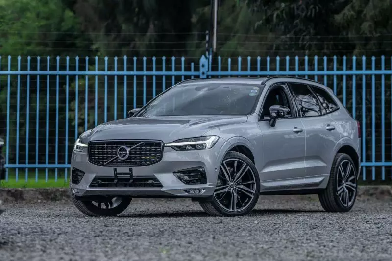 Volvo XC60   - 2021