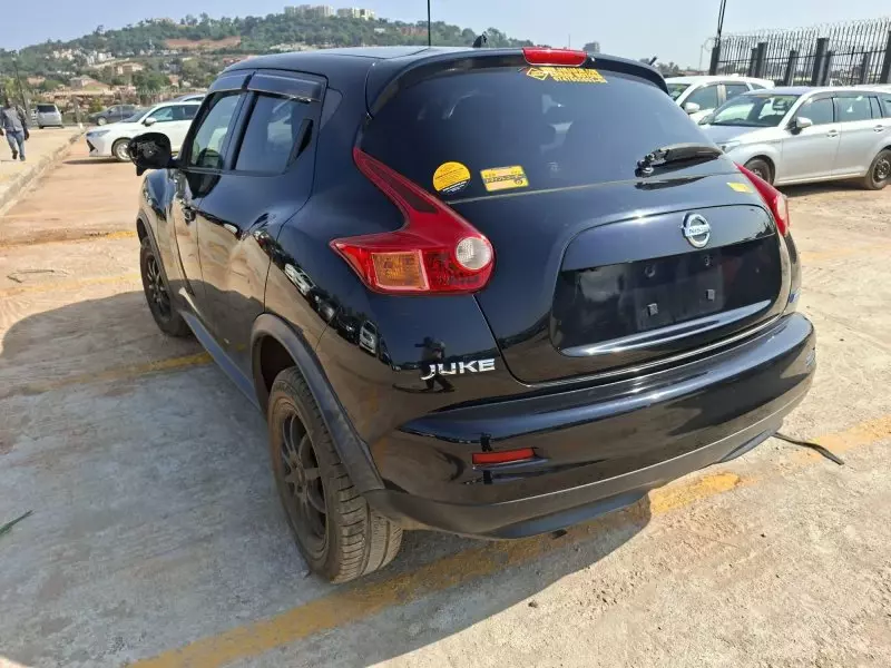 Nissan Juke   - 2012