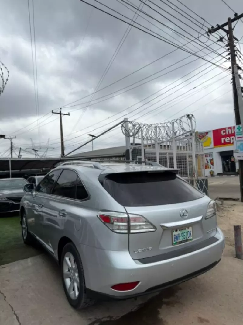 Lexus RX 350   - 2010