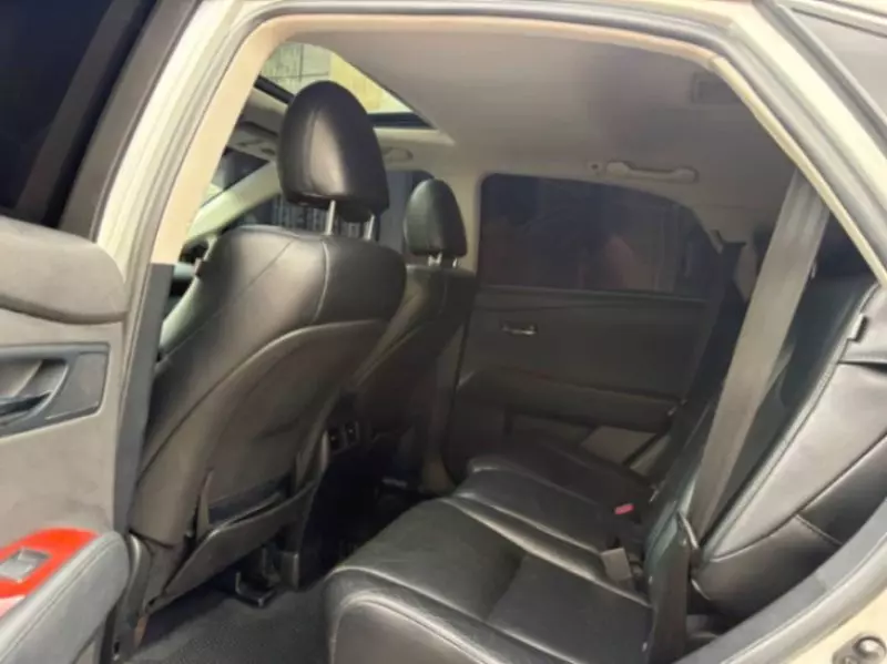 Lexus RX 350L - 2010