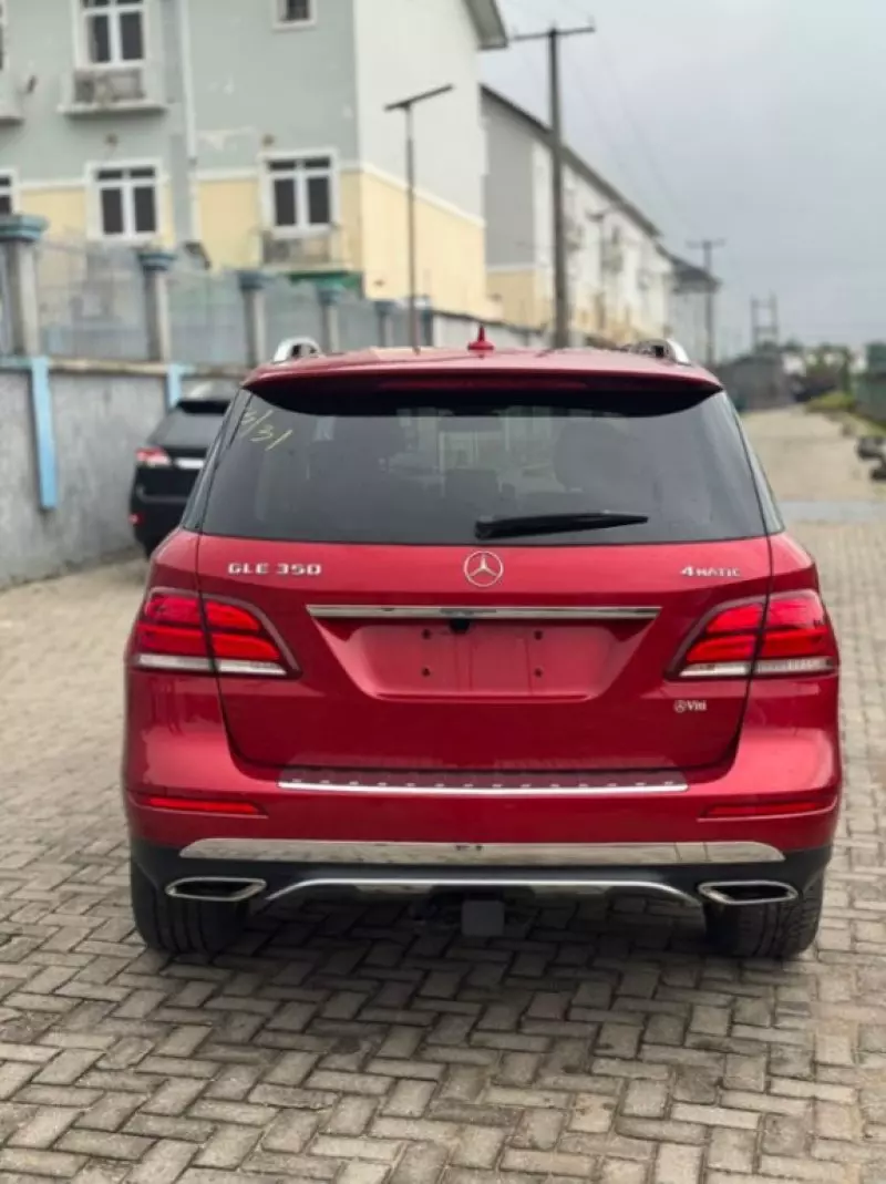 Mercedes-Benz GLE 350   - 2016