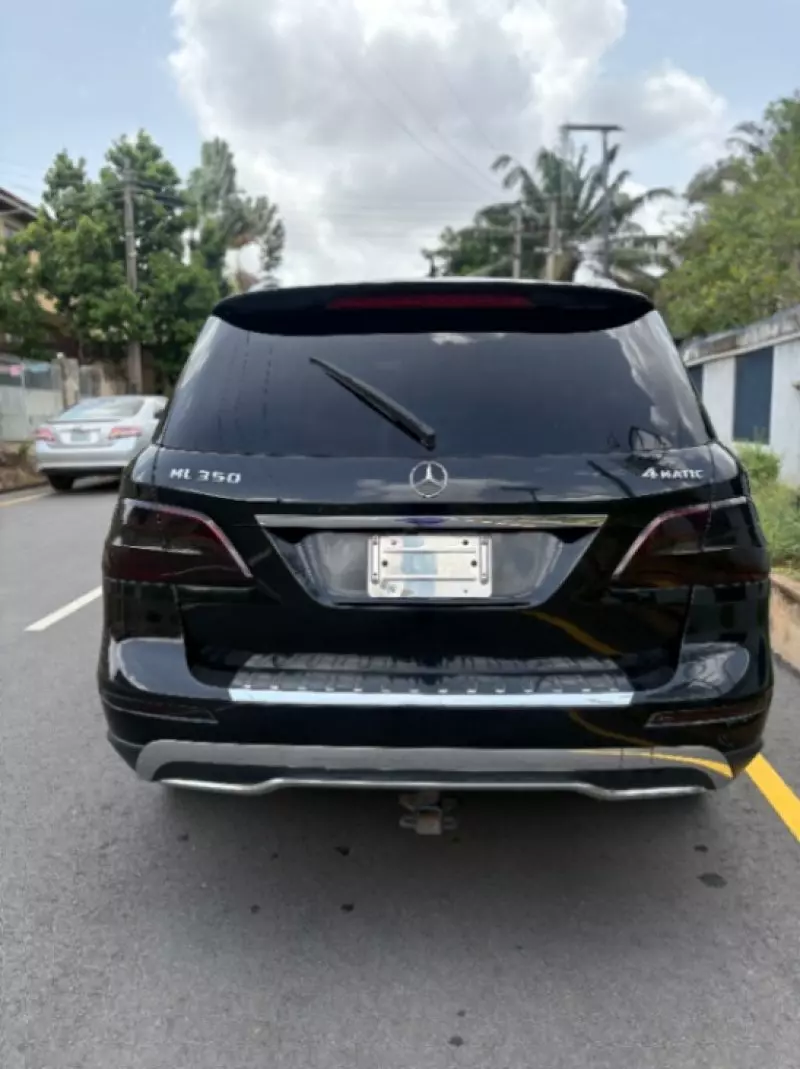 Mercedes-Benz ML-Class   - 2012
