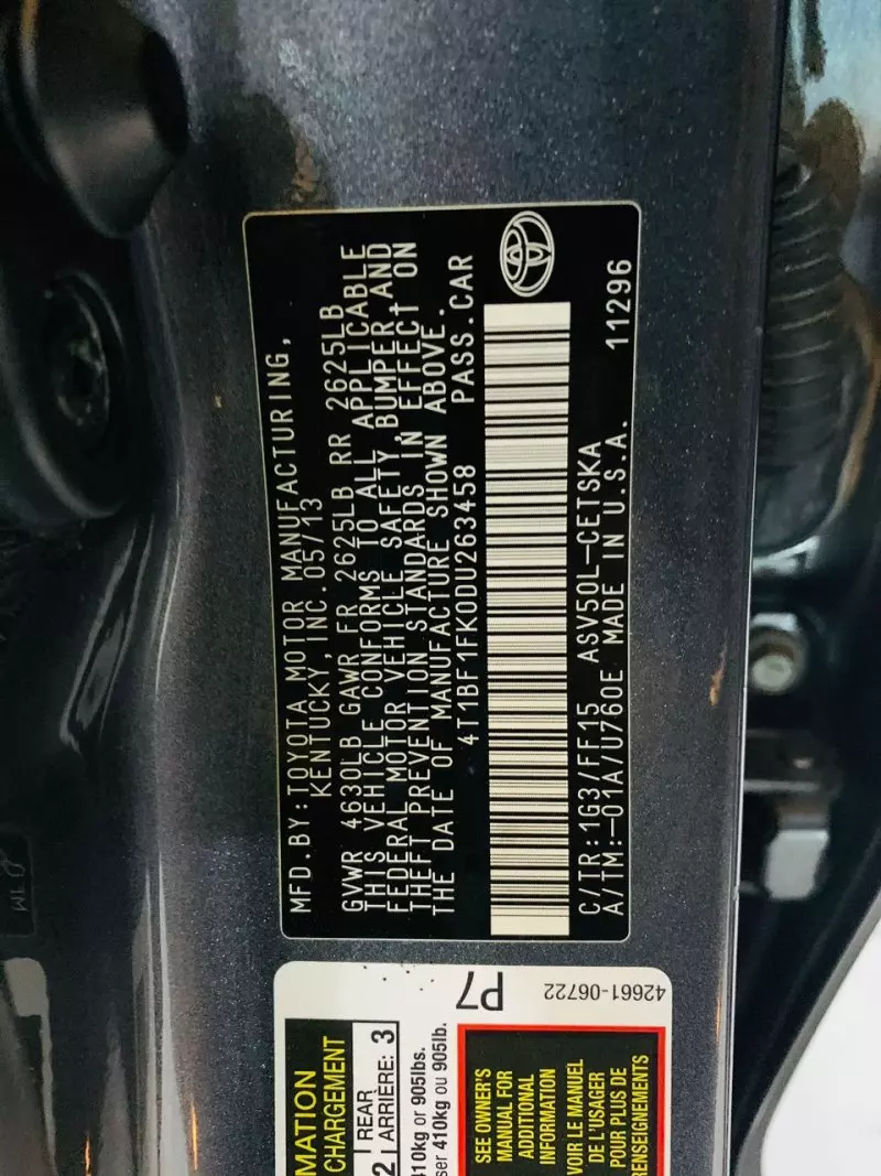 Toyota Camry   - 2013