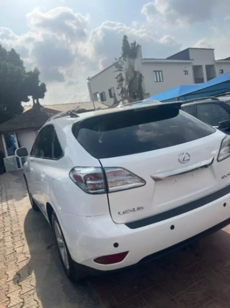 Lexus RX 350   - 2010