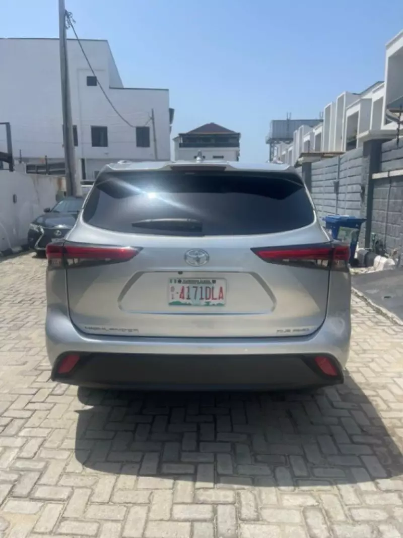 TOYOTA Highlander   - 2022
