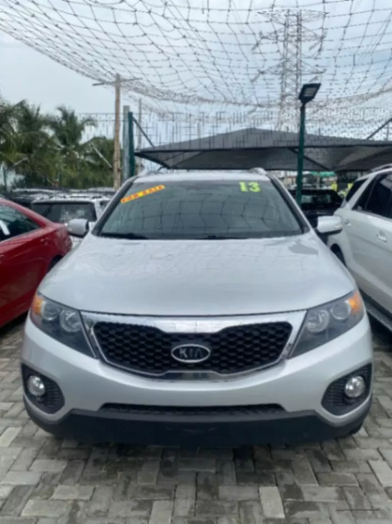 KIA Sorento   - 2013