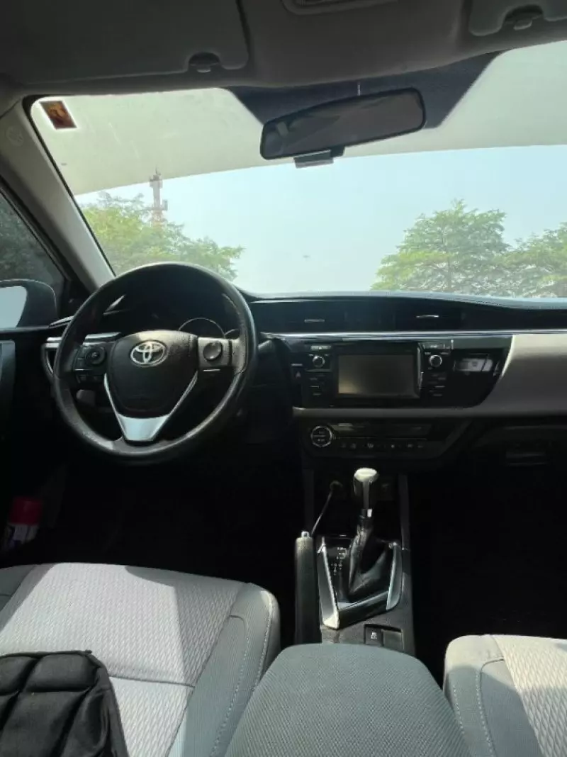 Toyota Corolla   - 2014