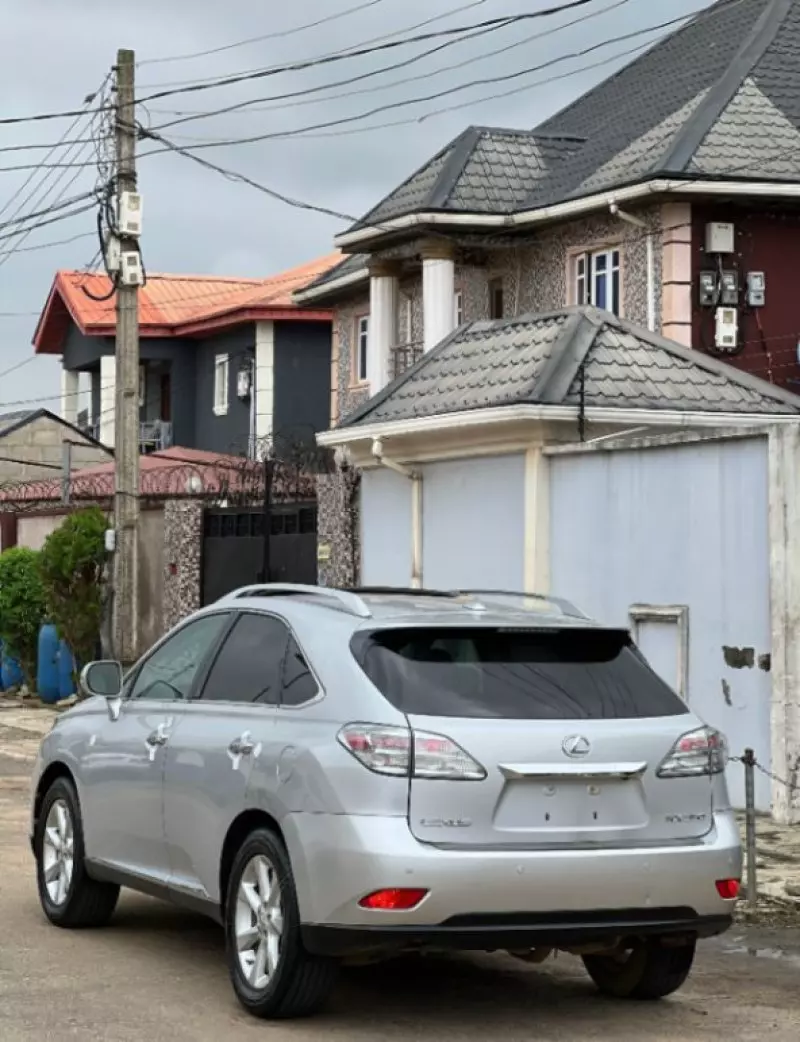 Toyota Lexus RX 350h - 2010