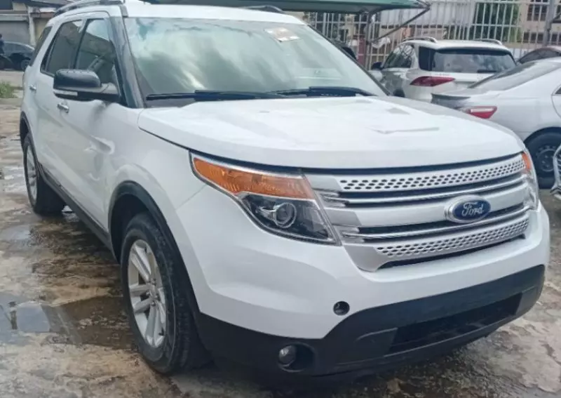 Ford EXPLORER 3.5L   - 2014
