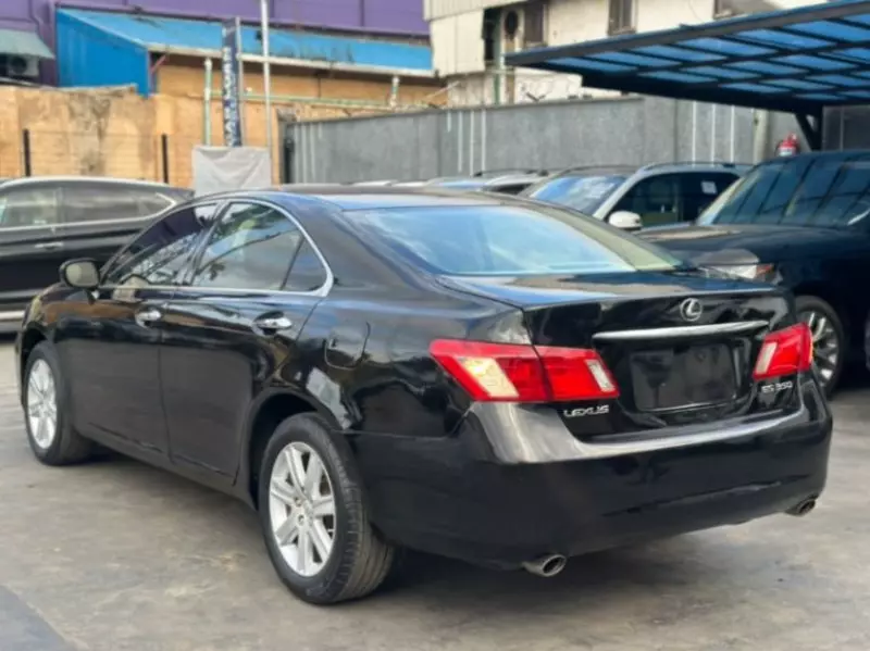 Lexus ES - 2009