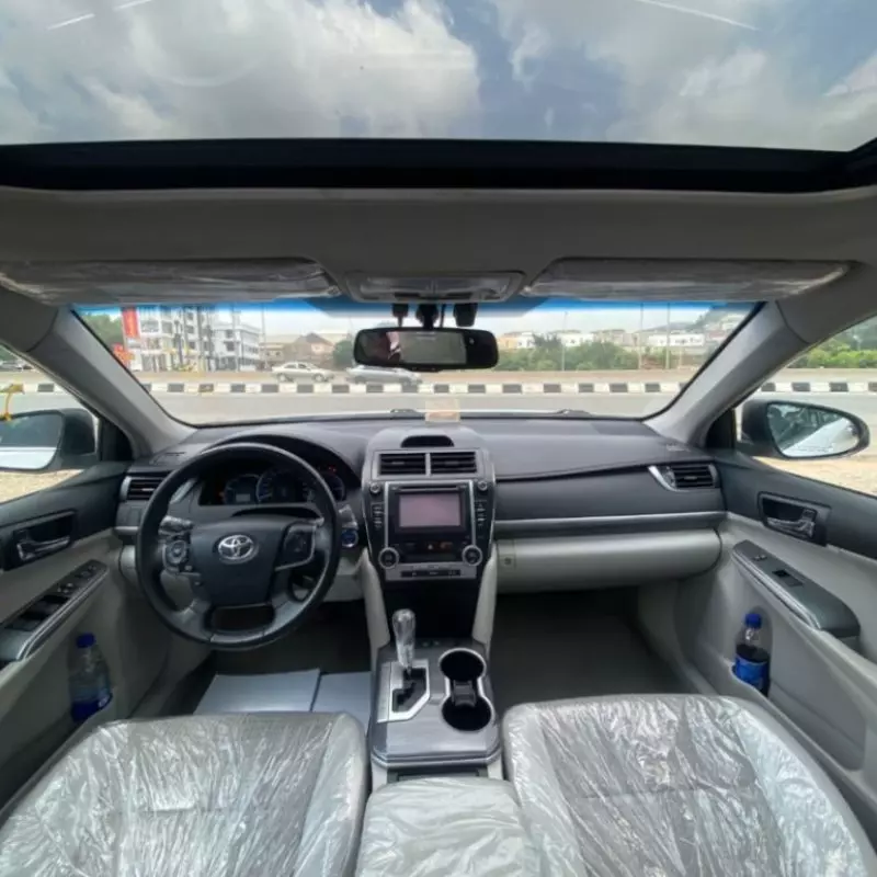 TOYOTA Camry - 2013