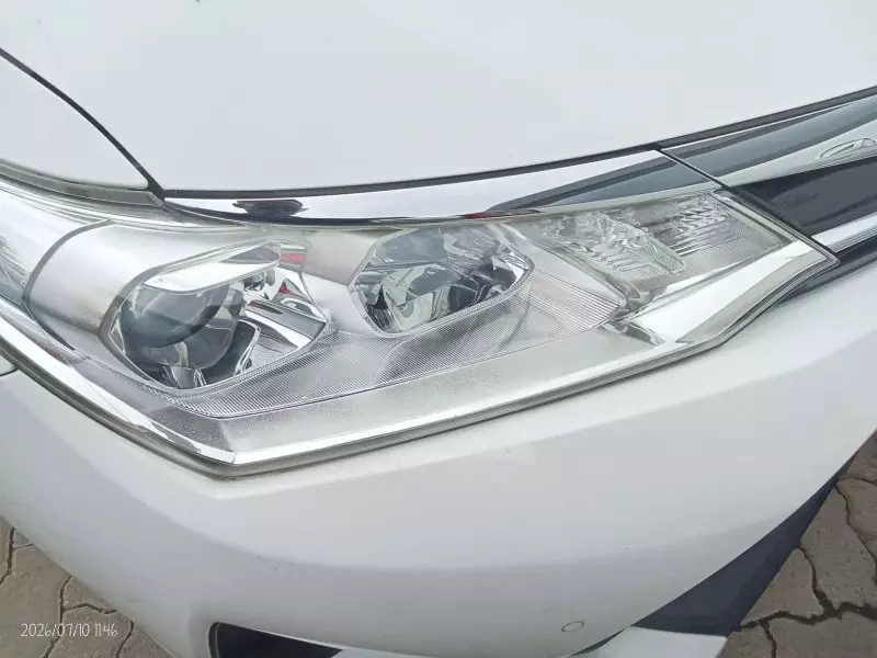 TOYOTA Fielder hybrid    - 2018