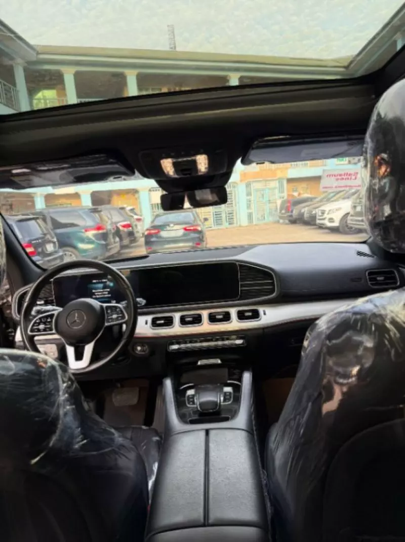 Mercedes-Benz GLE-Class   - 2020