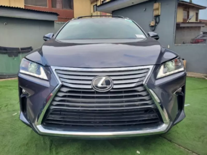 Lexus RX   - 2017