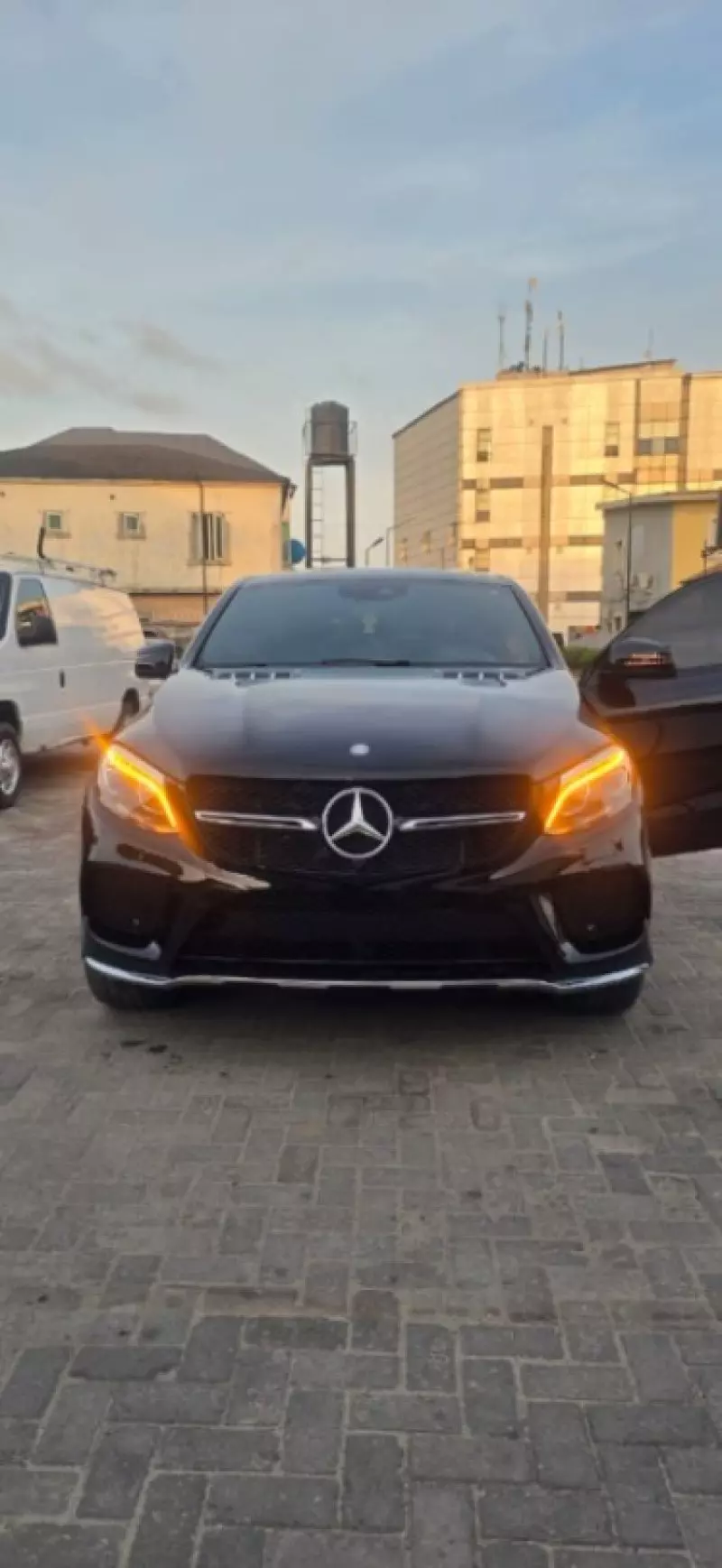 Mercedes-Benz GLE-Class   - 2017