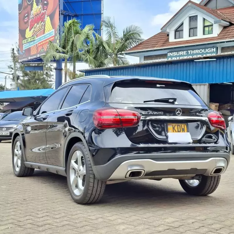 Mercedes-Benz GLA 200   - 2018
