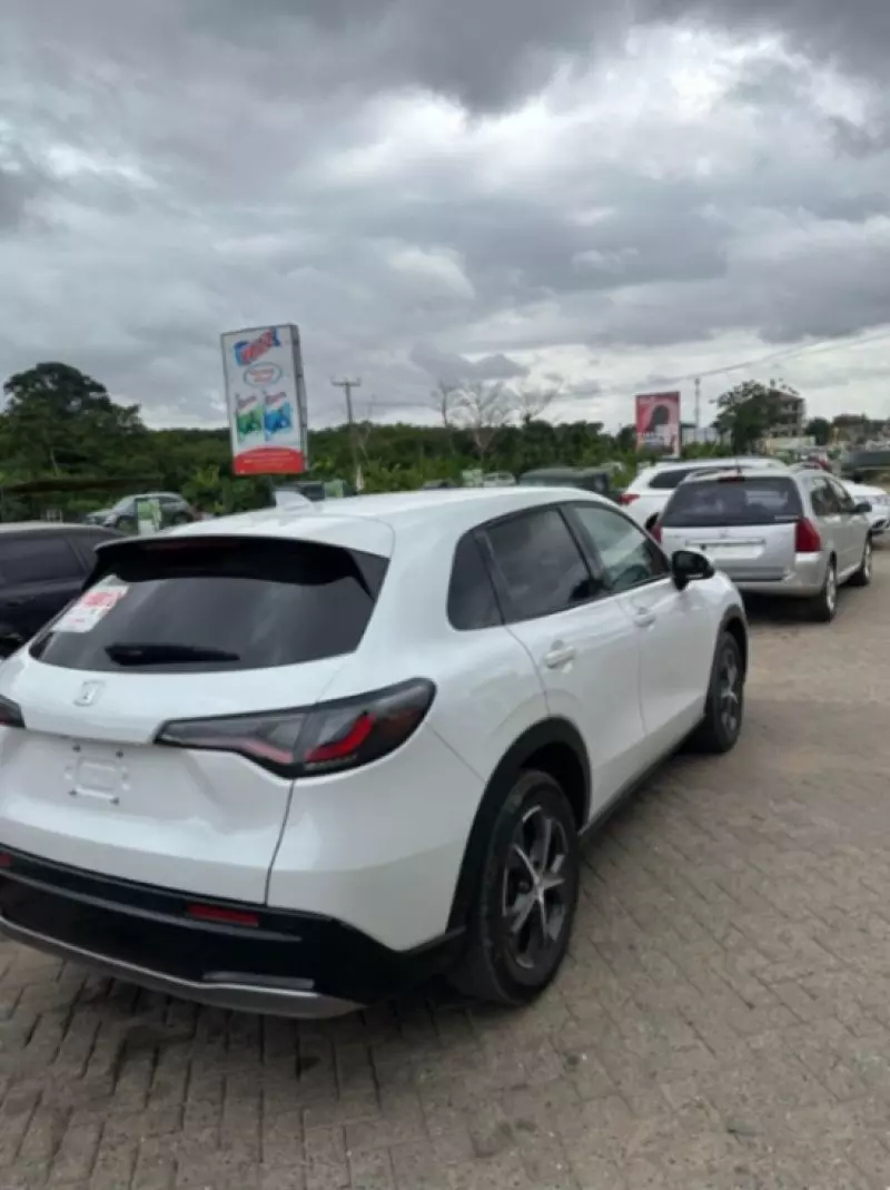 Honda HR-V   - 2024