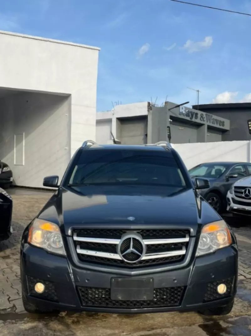 Mercedes-Benz GLK-Class   - 2011