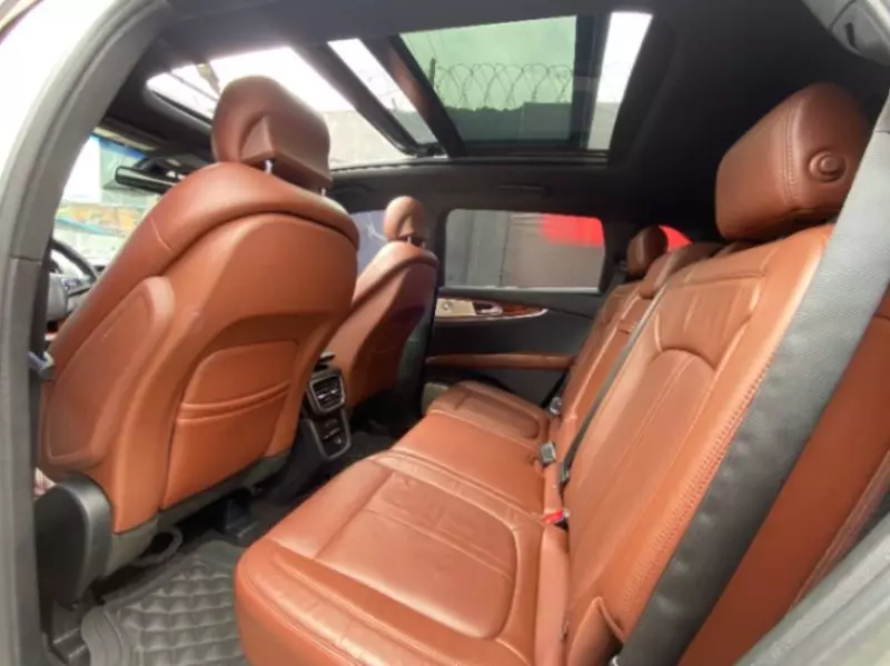Lincoln MKX   - 2019