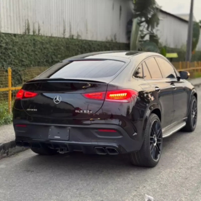 Mercedes-Benz GLE-Class   - 2022