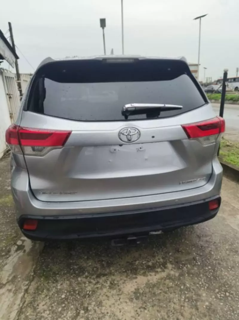 TOYOTA Highlander - 2013