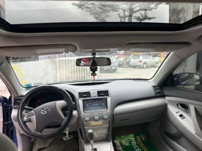 Toyota Camry   - 2007