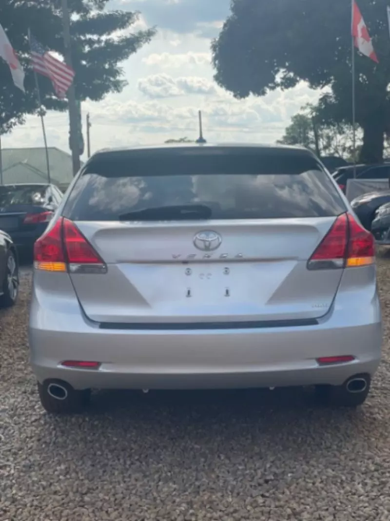 TOYOTA Venza   - 2009