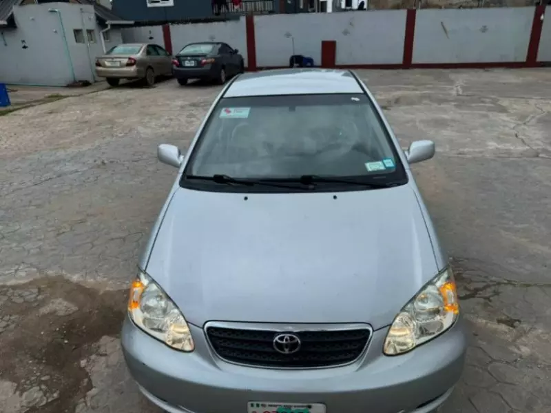 TOYOTA Corolla   - 2007