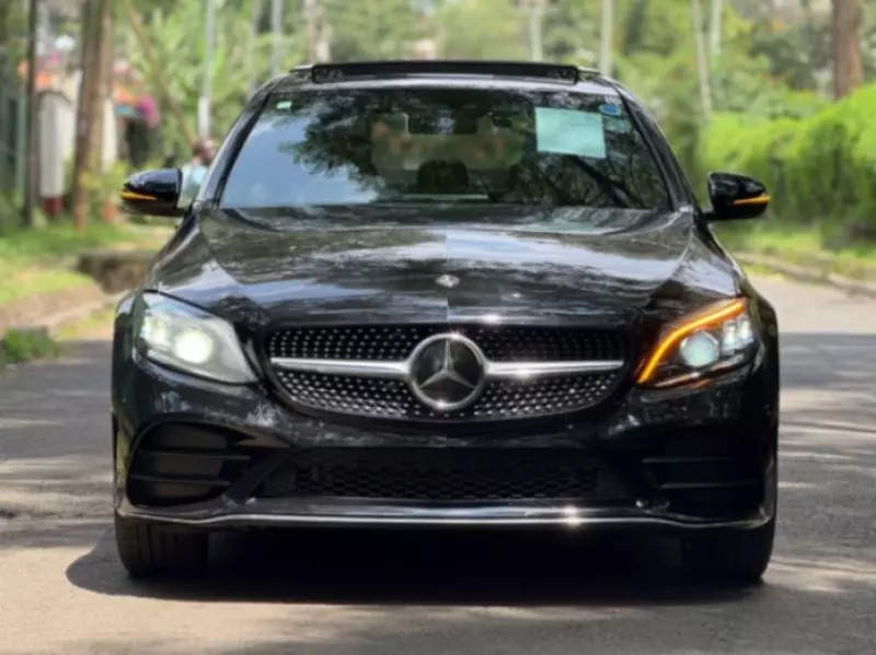 Mercedes-Benz C 200 - 2019