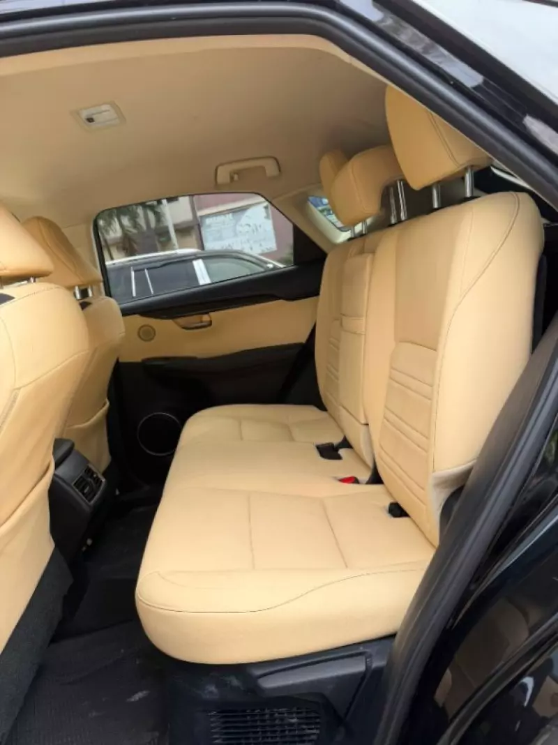 Lexus NX 200T   - 2017