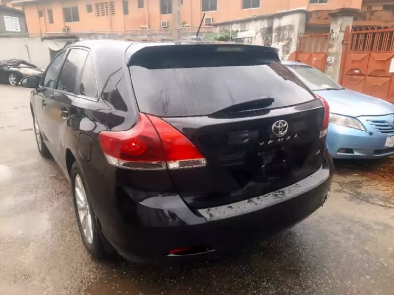 Toyota Venza   - 2014